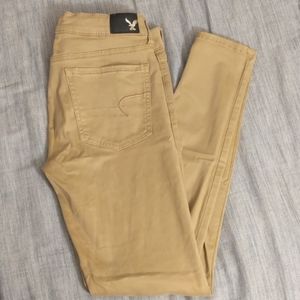 Khaki jegging American eagle